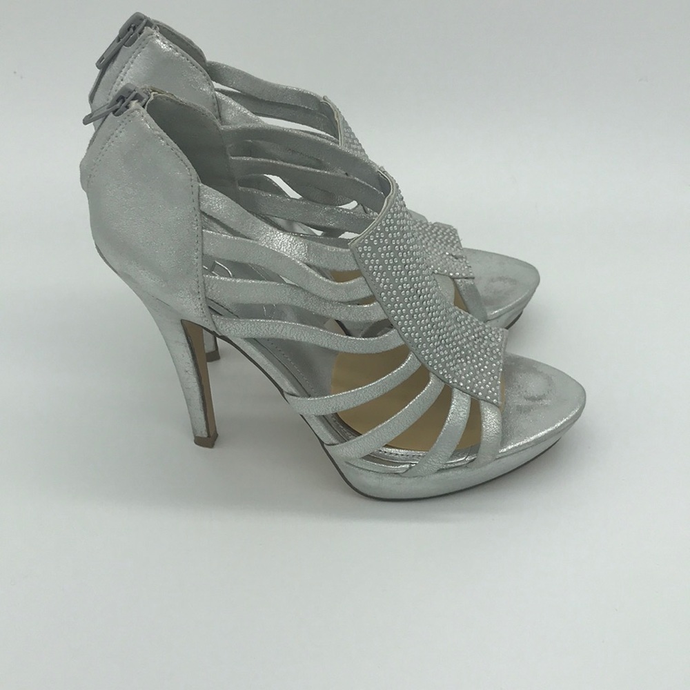 ALDO Silver Heel Size 6